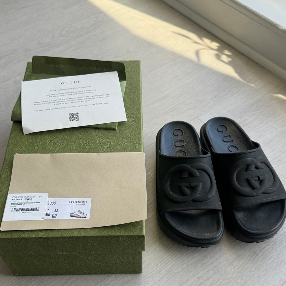 Gucci Womens Black Logo Slide Sandals